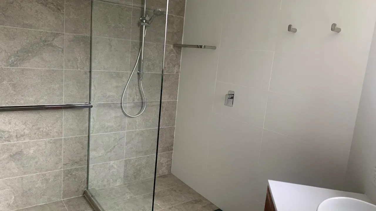 Waikiki Unit 4 Kings Beach Qld Caloundra Feriehus
